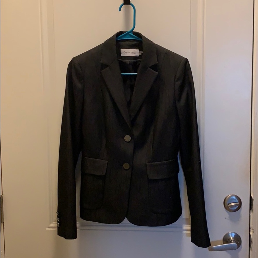 Calvin Klein suit coat size 2
